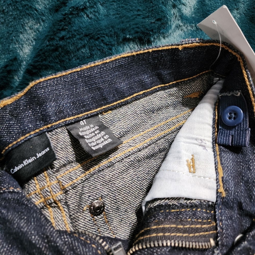 Children's Calvin Klein Dark Denim Jeans 4T - Picture 3 of 4